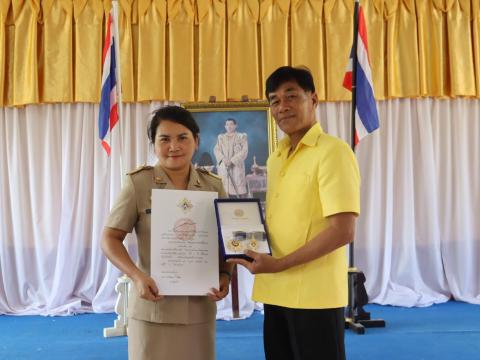 จังหวัดองค์การบริหารส่วนตำบลลุมปุ๊ก จัดพิธีรับพระราชทานเครื่องราชอิสริยาภรณ์อันเป็นที่สรรเสริญยิ่งดิเรกคุณาภรณ์ ประจำปี 2563