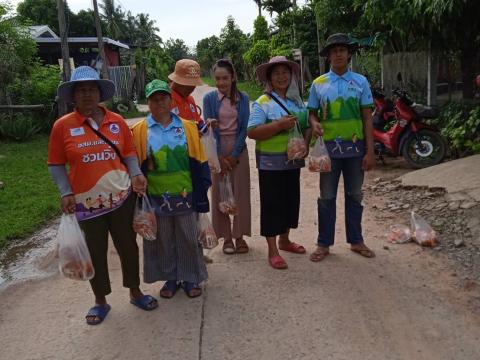 ภาพกิจกรรมพ่นหมอกควันเพื่อป้องกันโรคไข้เลือดออก ประจำปีงบประมาน พ.ศ. 2566