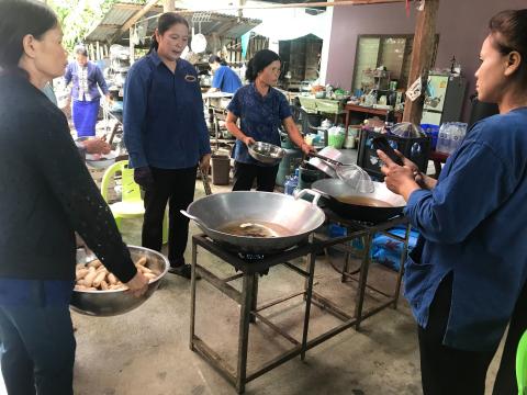 โครงการวิสาหกิจชุมชน กลุ่มแปรรูปผลิตภัณฑ์อาหารบ้านโสน ประจำปีงบประมาณ 2566